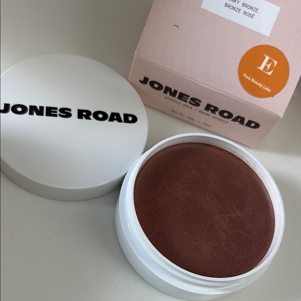Jones Road Bronzer in Warm Bronze Rose